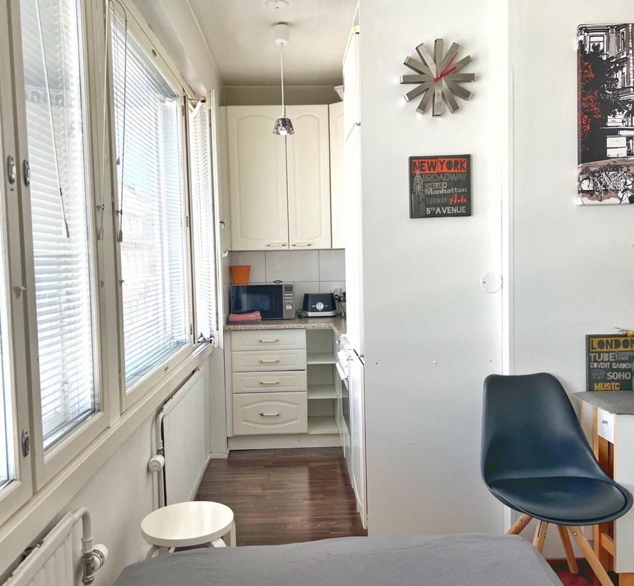 Sweethome Studio 48 City Center Аlbertinkatu Helsingfors Exteriör bild
